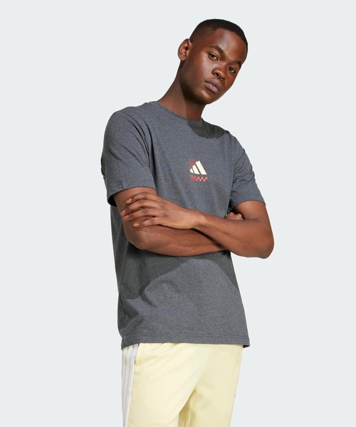 adidas（アディダス） tシャツ ラウンジ ピザグラフィック 半袖Tシャツ