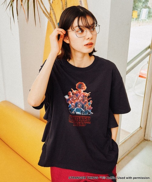 tシャツ 「STRANGER THINGS」コラボ サイドフリルTシャツ レディース niko and… tシャツ 「STRANGER THINGS」コラボ サイドフリルT