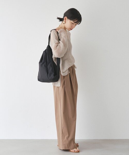 ラシット キャリーオンバック ショルダーバッグ russet（ラシット）の「キャリーバッグに乗せられるトラベル