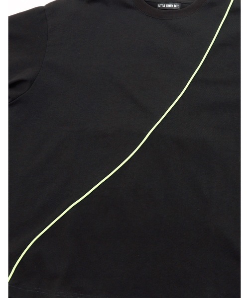 「Little sunny bite」 半袖Tシャツ MEDIUM ブラック レディース_画像5
