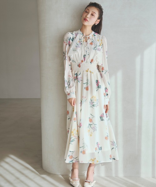 AND COUTURE（アンドクチュール） ワンピース フリルケープフラワー