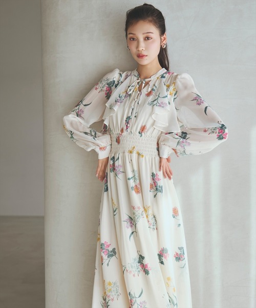 AND COUTURE（アンドクチュール） ワンピース フリルケープフラワー