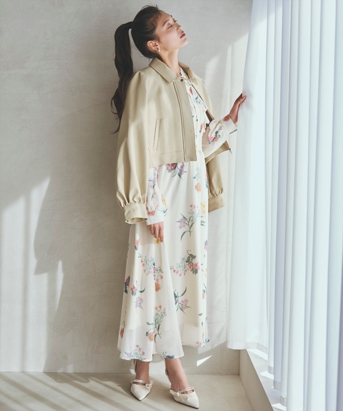 AND COUTURE（アンドクチュール） ワンピース フリルケープフラワー