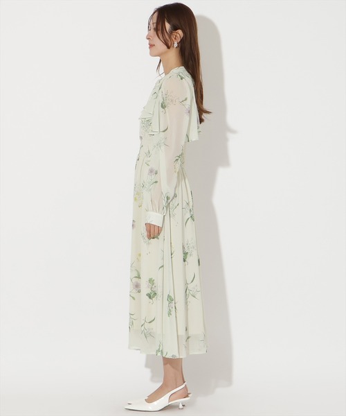 AND COUTURE（アンドクチュール） ワンピース フリルケープフラワー