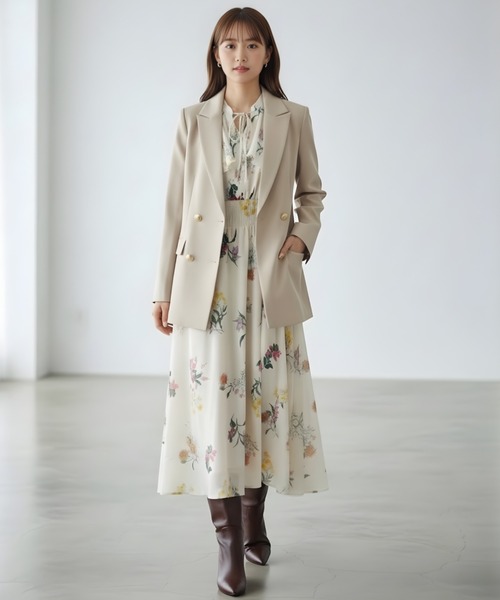 AND COUTURE（アンドクチュール） ワンピース フリルケープフラワー