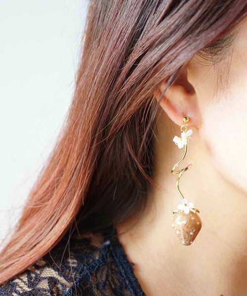 CERCA ピアス jolie minette/ゆらゆら いちご お花 デザイン  