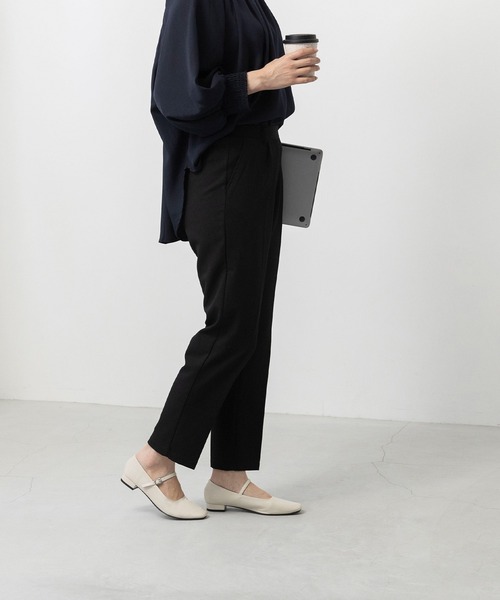 menue（メヌエ） パンプス やわらか スクエアトゥ メリージェーン