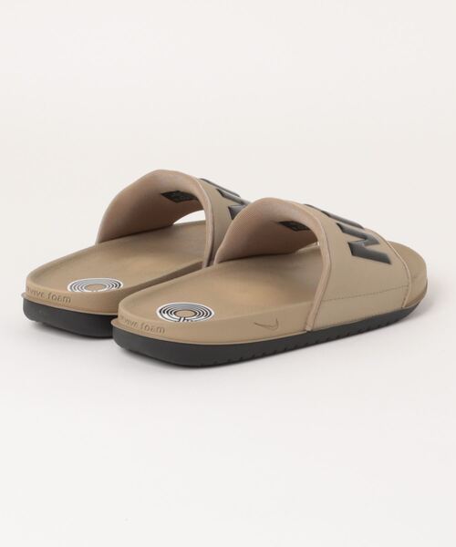NIKE（ナイキ） サンダル OFFCOURT SLIDE オフコート スライド MBQ4639