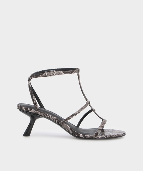 CHARLES ＆ KEITH（チャールズ&キース） サンダル Claraクララティー