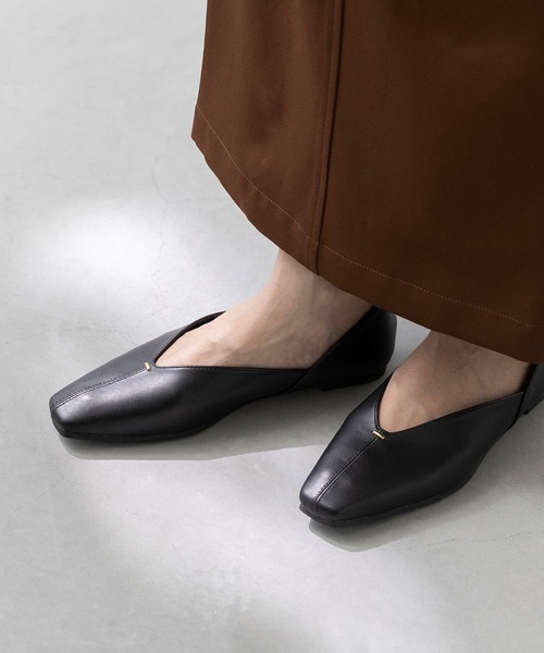 極美品　ohga パンプス　ドット　ビジュー　ネイビー　箱あり　24.5 OHGA]ビジュー付きパンプス | KOBUNSHA SELECT SHOP | [OHGA