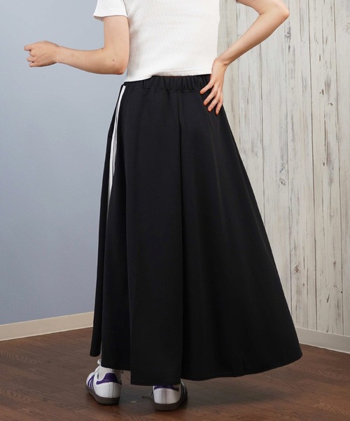 adidas アディダス　オリジナルス　3ストライプ　フレアスカート adidas スカート adidas/アディダス フレアスカート 3ストライプ