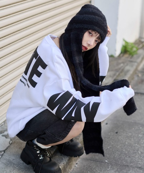 WEGO（ウィゴー） トレーナー スウェット WEGO/アクセ付きストレート