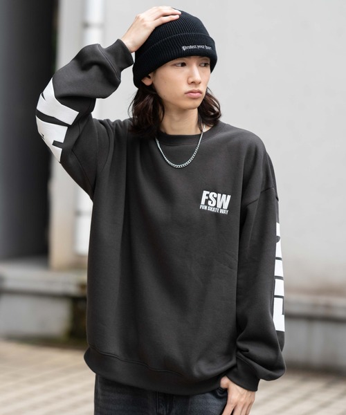 WEGO（ウィゴー） トレーナー スウェット WEGO/アクセ付きストレート