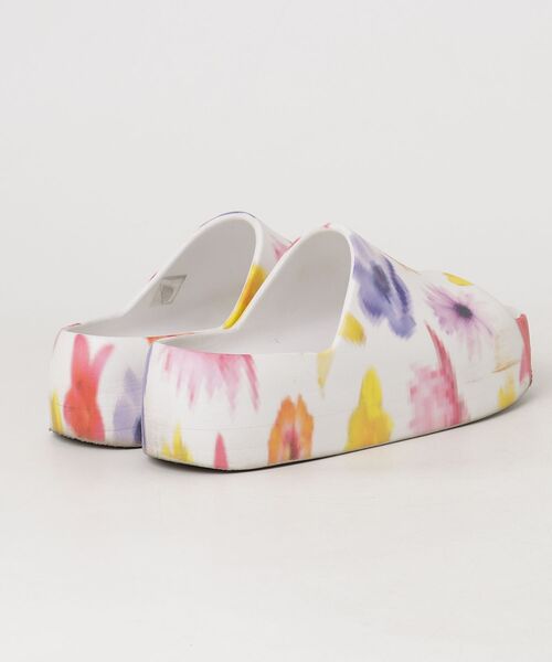 「CHARLES & KEITH」 フラットサンダル L ホワイト レディース_画像2
