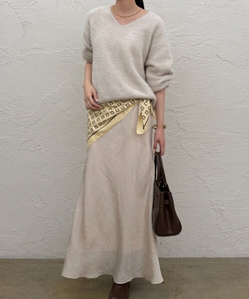 「LOUNGEDRESS」 ロングスカート MEDIUM アイボリー レディースの画像