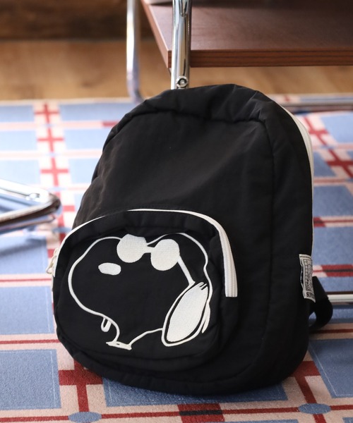 スヌーピー フェイクレザーミニリュック PEANUTS デイバック リュック SNOOPY スヌーピー ミニリュック