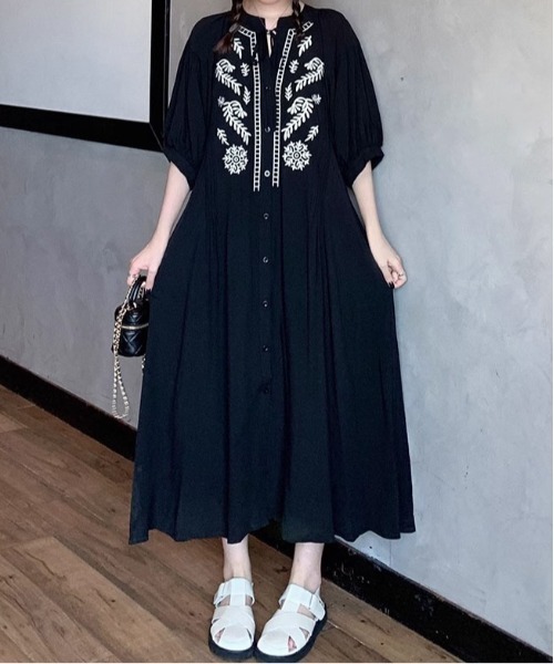 towavaseブラック 刺繍入りワンピース 楽天市場】ナチュラルな可憐さに