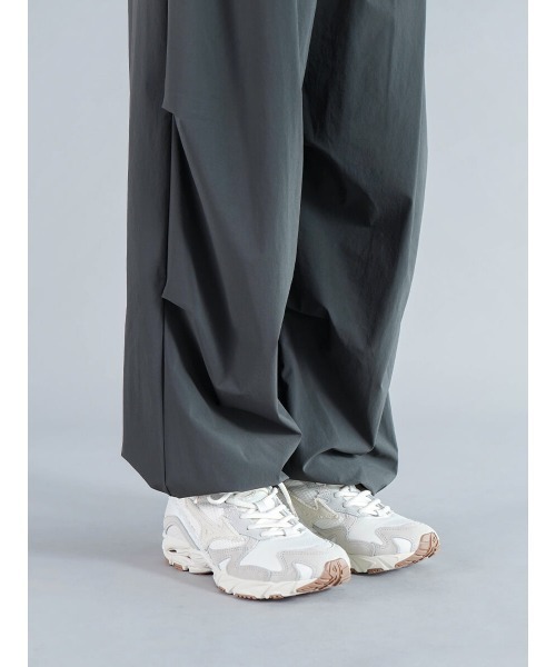 YORT パンツ 「防シワ・撥水」アクティブパラシュートパンツ