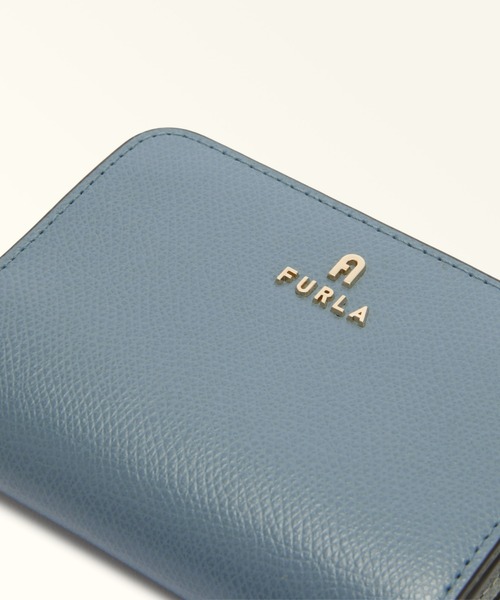 未使用品　フルラ カメリア コンパクト二つ折り財布　レザー　ターコイズ色 FURLA（フルラ） 財布 カメリア (Furla Camelia) コンパクト財布 S