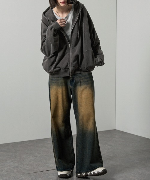 【Alexander Mcqueen】グラフィティロゴパーカー Alexander McQueen: Alexander McQueen's New Visual Graphic