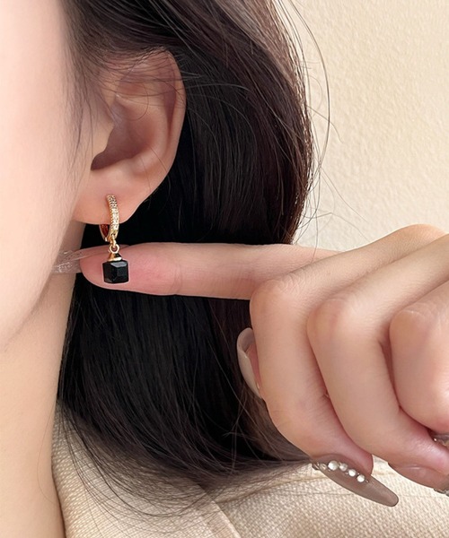 yu-ka ピアス YU-KA:ジルコニアキューブトップピアス zirconia cube