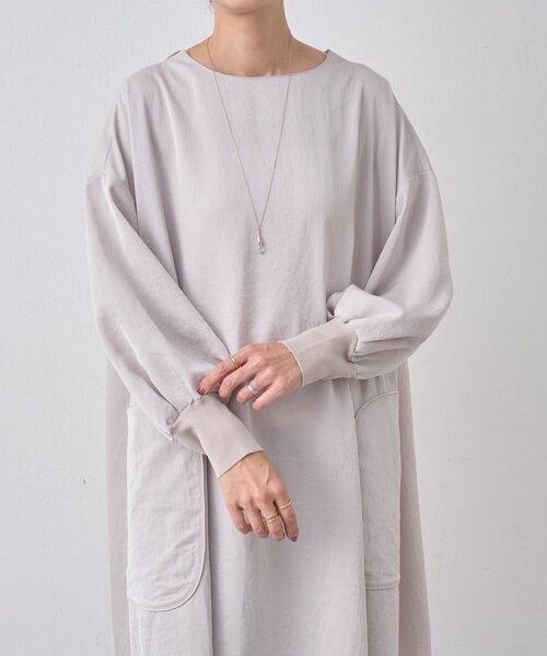 美品【BEARDSLEY】パールバイカラーワンピース ビアズリー ビアズリー BEARDSLEY ワンピース バイカラー