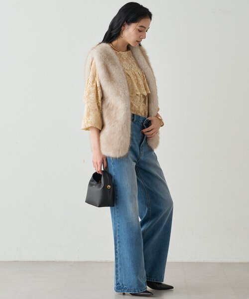 【Loungedress】レースフリルブラウス　オフホワイト Loungedress ブラウス シャツ レースフリルブラウス レディース
