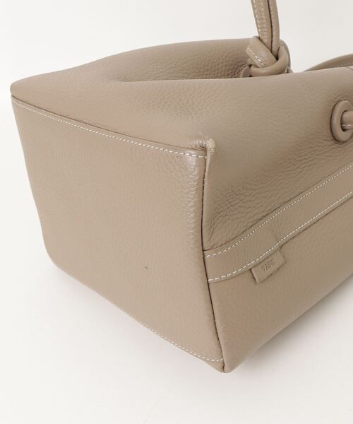 VASIC 「VASIC」 ハンドバッグ - ベージュ レディース : ZOZOTOWN