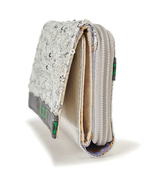 LeSportsac（レスポートサック） ミニ 財布 3FOLD WALLET プラチナム