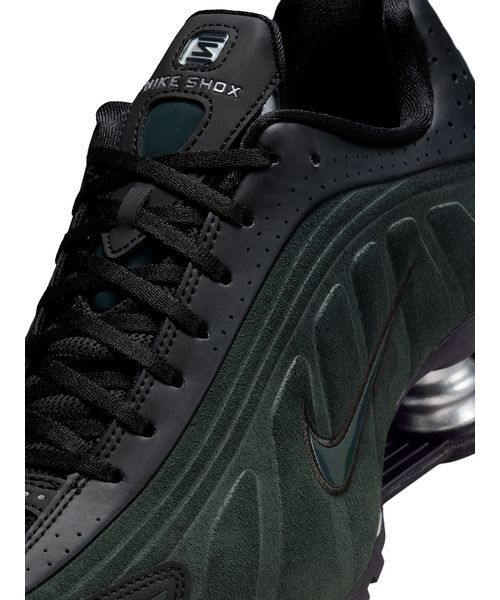 NIKE（ナイキ） スニーカー 「NIKE meets emmi」W SHOX R4 レディース