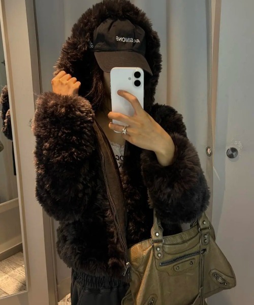 BLACKup ファージャケット 黒 BLACKUP（ブラックアップ） コート アウター 「MADE」 モニチェル