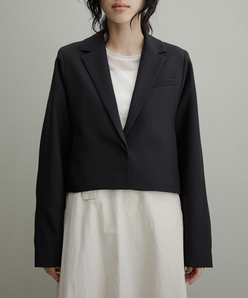 ツイです！美品　ADAM ET ROPE' テーラードジャケット　フリー ADAM ET ROPE'（アダムエロペ） テーラードジャケット FREE ブラック