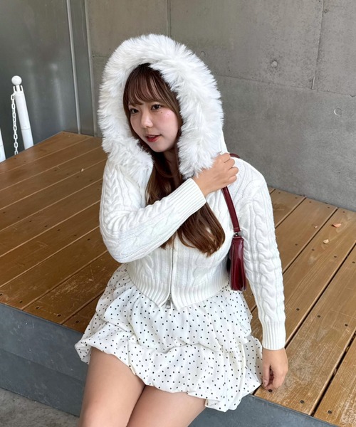 continuer de NICE CLAUP ニット セーター ケーブルファーPK