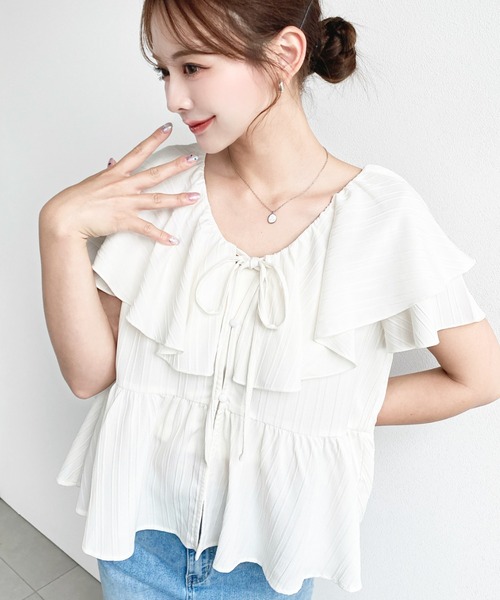 susu です★美品★フリルカラーブラウス moment+ ブラウス シャツ 夏 半袖 ビックフリルカラーブラウス