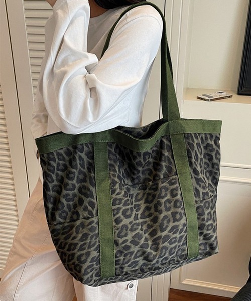 DAY CLOSET トートバッグ 「軽量/A4収納可/マチ付き/2WAY」迷彩