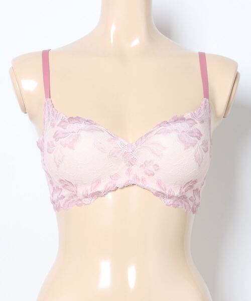 PEACH JOHN（ピーチジョン） ブラジャー 「超脇高で谷間キープズレ