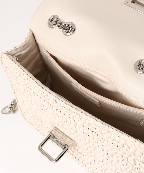 CHARLES ＆ KEITH ショルダーバッグ バッグ Nevaネバーウーブン