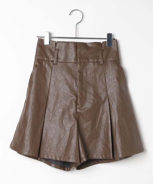 【新品未使用】PAGE BOY ピッタハイウエストフェイクレザースカート　完売品 PAGEBOY（ページボーイ）の「ピッタハイウエストフェイクレザー