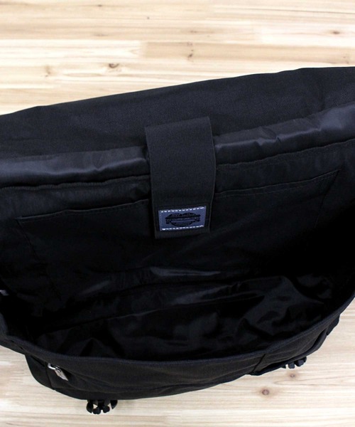 Carhartt ショルダーバッグ リップストップ メッセンジャー