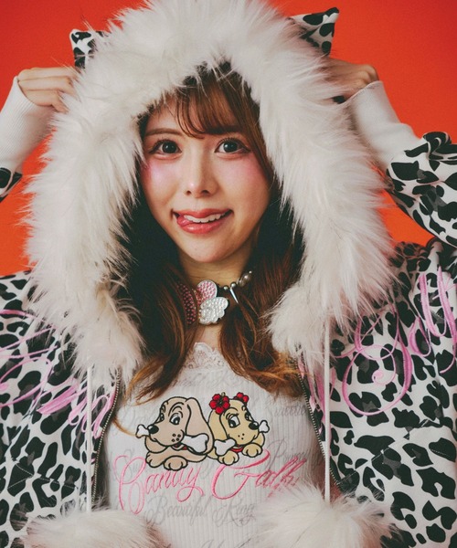 Galfy ヒョウ柄クロップドパーカー Galfy ヒョウ柄クロップドパーカー