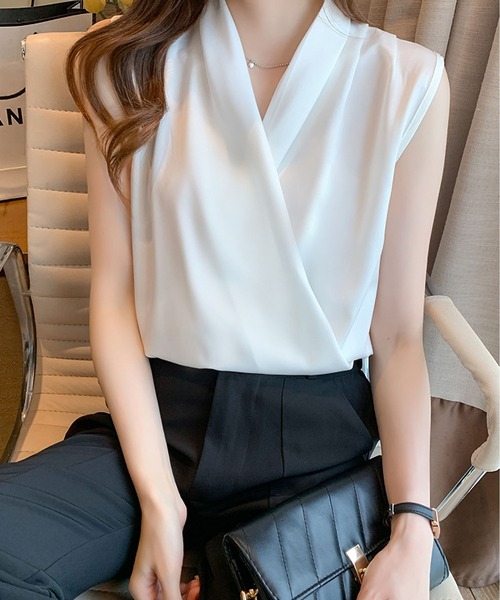 「BLANC FICELLE」 「YIYI design」ノースリーブブラウス M ベージュ レディース_画像3