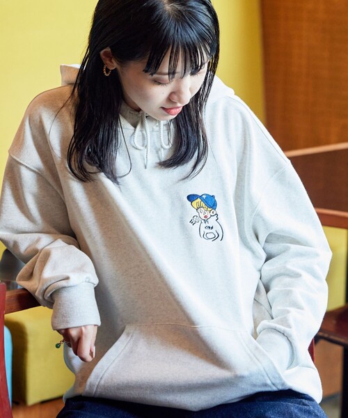 「kaoyorinakami」 プルオーバーパーカー「FREAK’S STOREコラボ」 X-LARGE ライトグレー メンズ_画像5