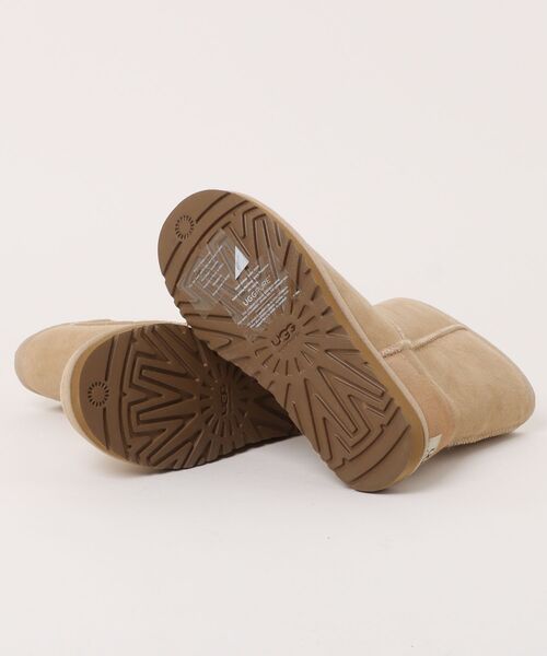 UGG Australia（アグオーストラリア） ブーツ 「UGG」CLASSIC SHORT II
