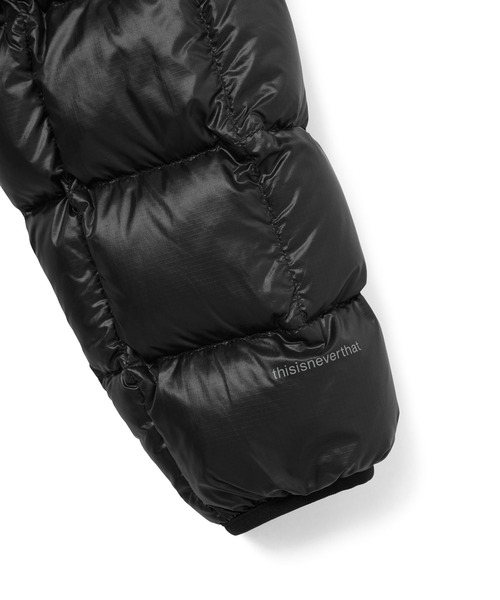 thisisneverthat（ディスイズネバーザット） ダウンジャケット ダウン