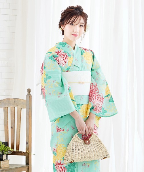 専用です☆アンティーク＊黄緑の菊の花が可愛らしい着物単品 専用です☆アンティーク＊黄緑の菊の花が可愛らしい着物単品