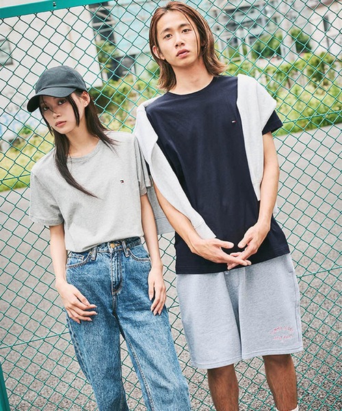TOMMY HILFIGER（トミー・ヒルフィガー） tシャツ 「オンライン限定