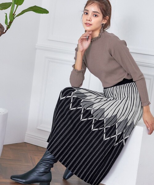 Tiaclasse スカート 「洗える」幾何学柄プリーツニットスカート