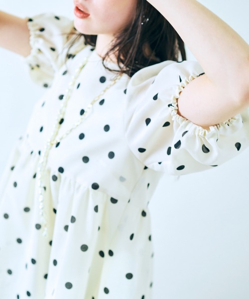 ☆新品完売☆29700円☆AudieaMuses☆ドットペプラムブラウス☆38☆ Audie a Muses（オーディア ミューズ） ブラウス シャツ ドット