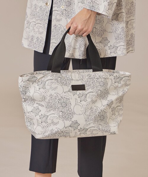 MACKINTOSH LONDON ハンドバッグ 「BIBURY FLOWER」バイブリープリント  