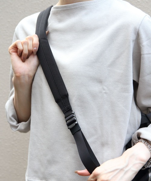 STANDARD SUPPLY（スタンダードサプライ） ショルダーバッグ フロント